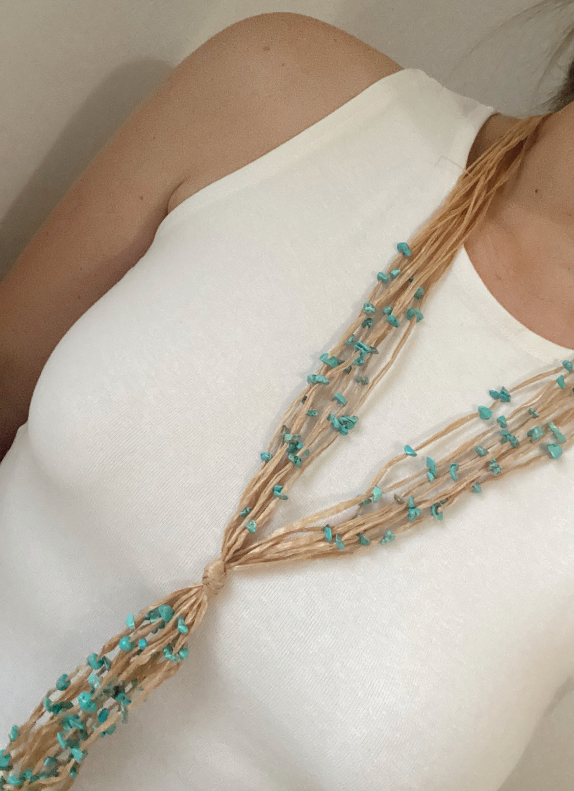 COLLAR NUDO