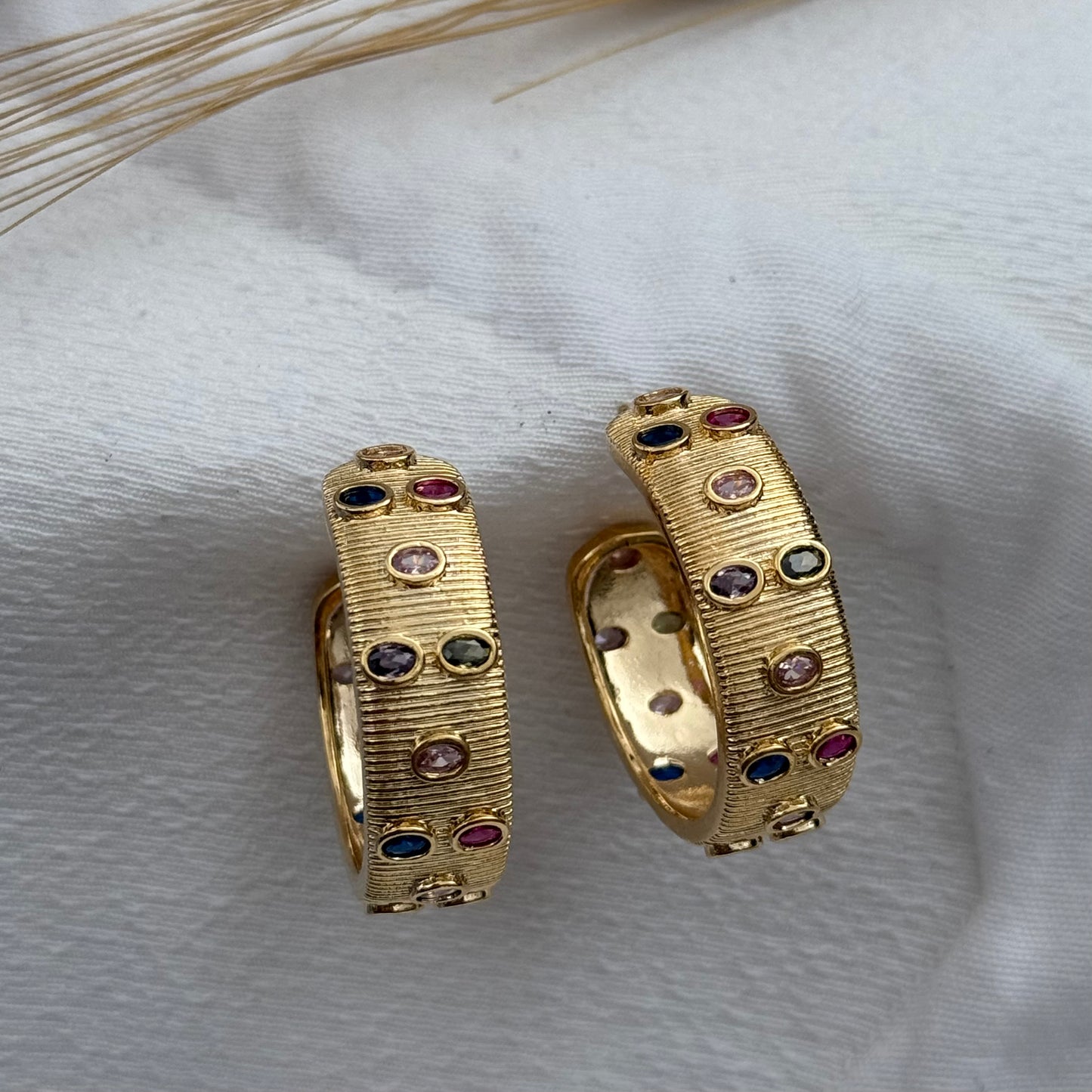 ARO DORADO CIRCONITAS