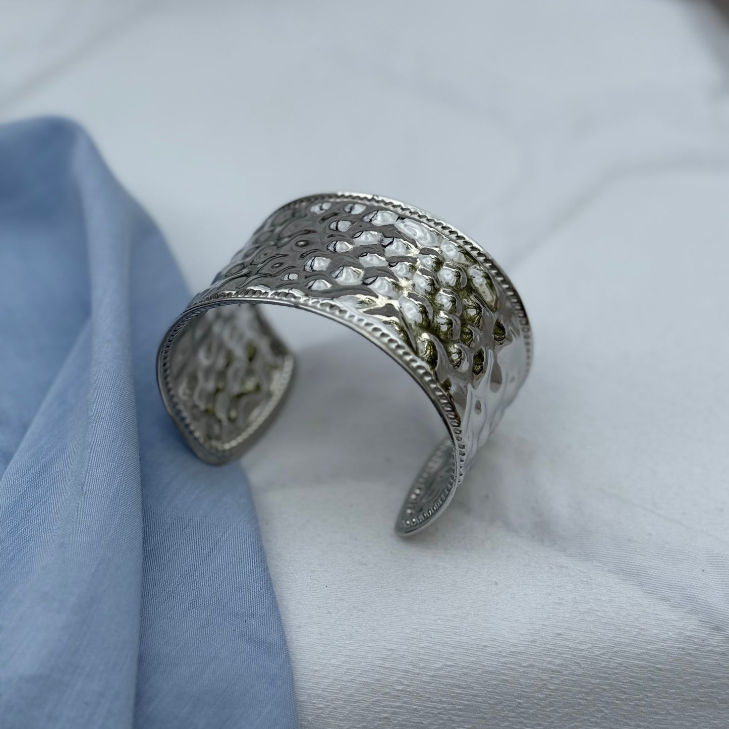 BRAZALETE RELIEVE