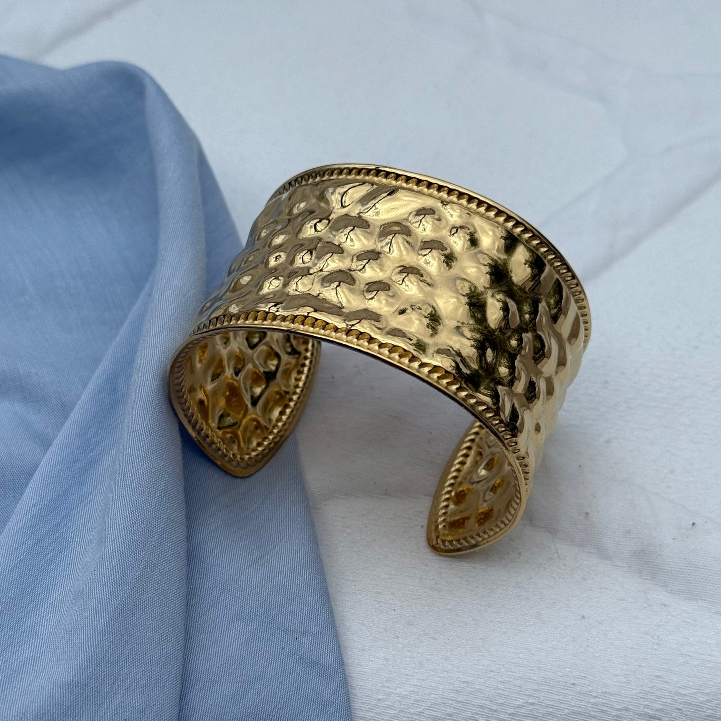 BRAZALETE RELIEVE