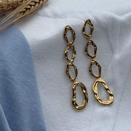 PENDIENTE LARGO RELIEVES