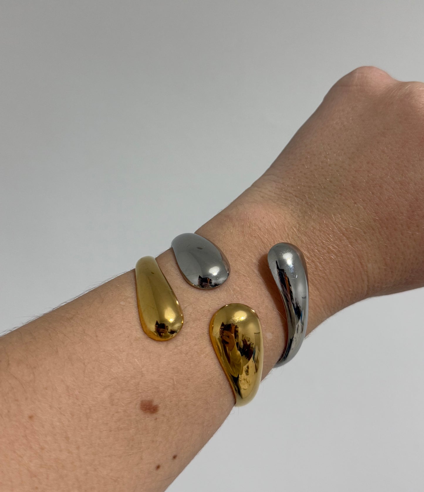 PULSERA GOTA