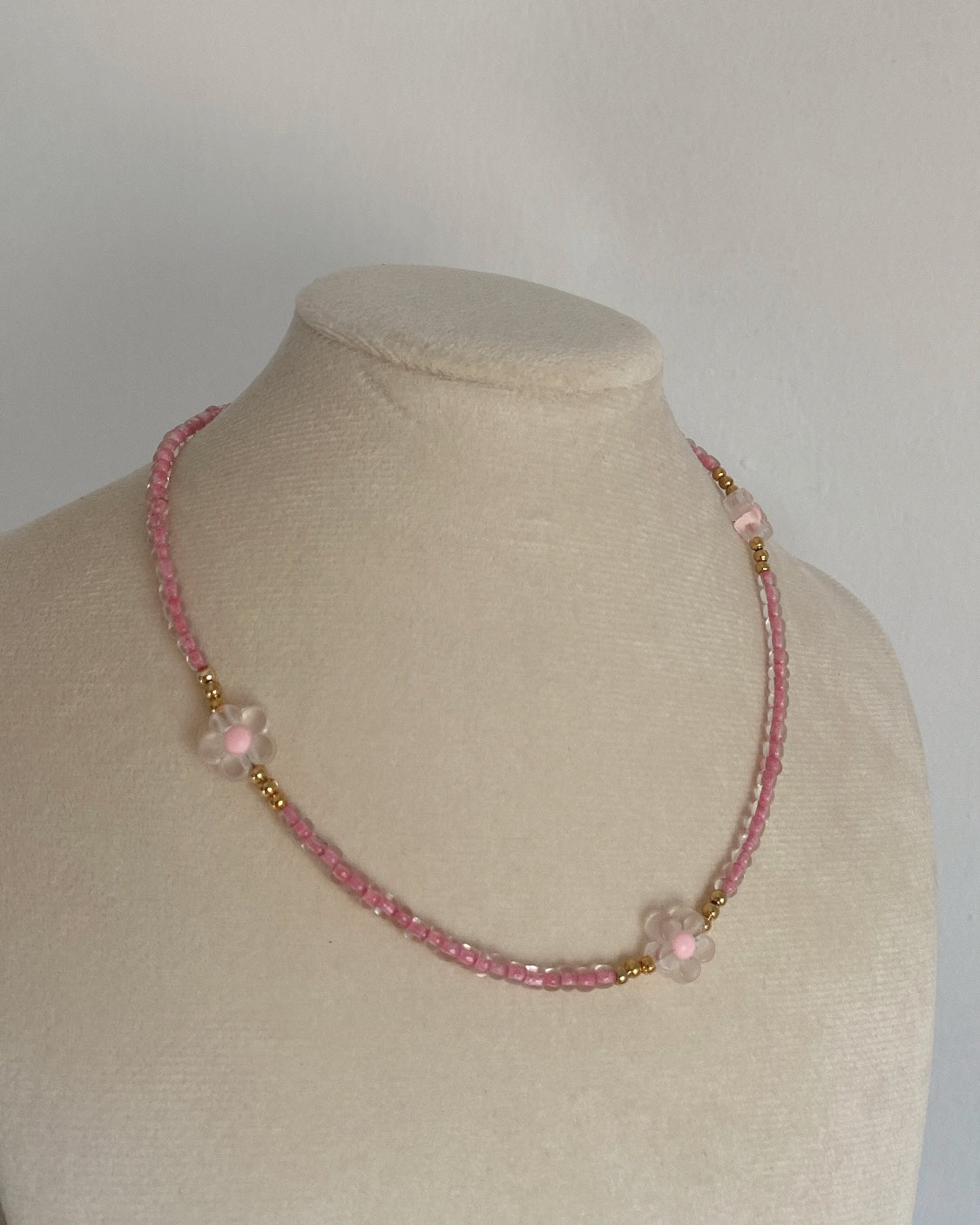 COLLAR BOLITAS ROSA