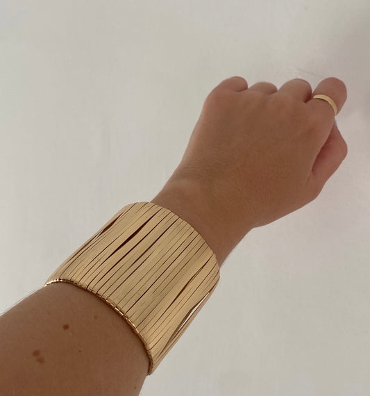 BRAZALETE DORADO LINEAS